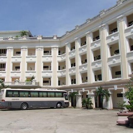 Kinh Do Hotel Хуе Екстериор снимка