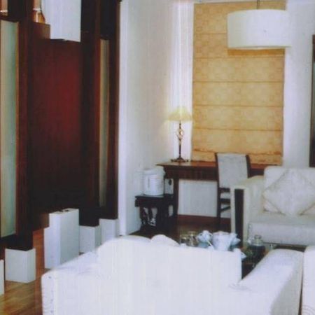 Kinh Do Hotel Хуе Екстериор снимка