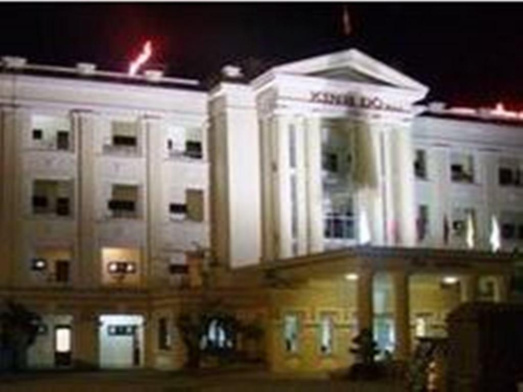 Kinh Do Hotel Хуе Екстериор снимка